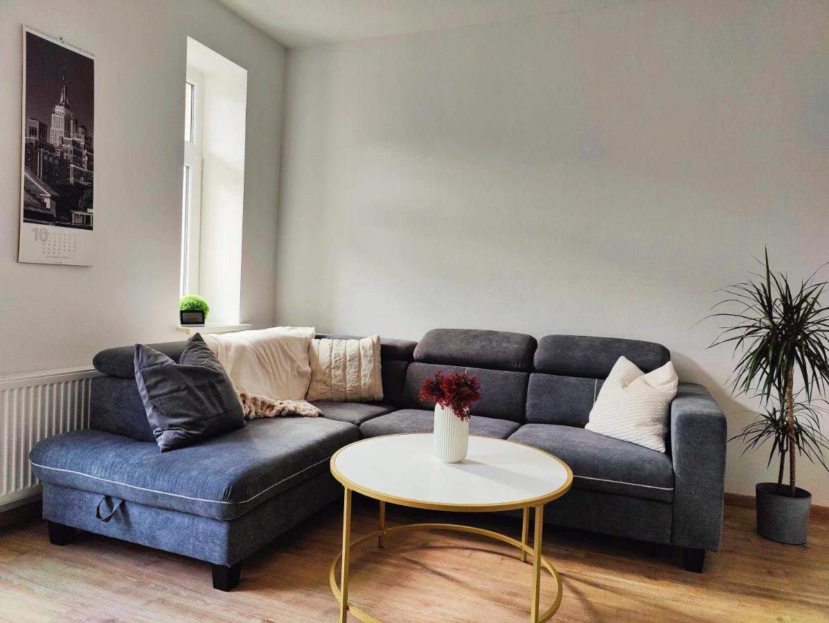 Neu Sanierte Wohnung Mit Balkon Und Stellplatz Эрфурт Экстерьер фото
