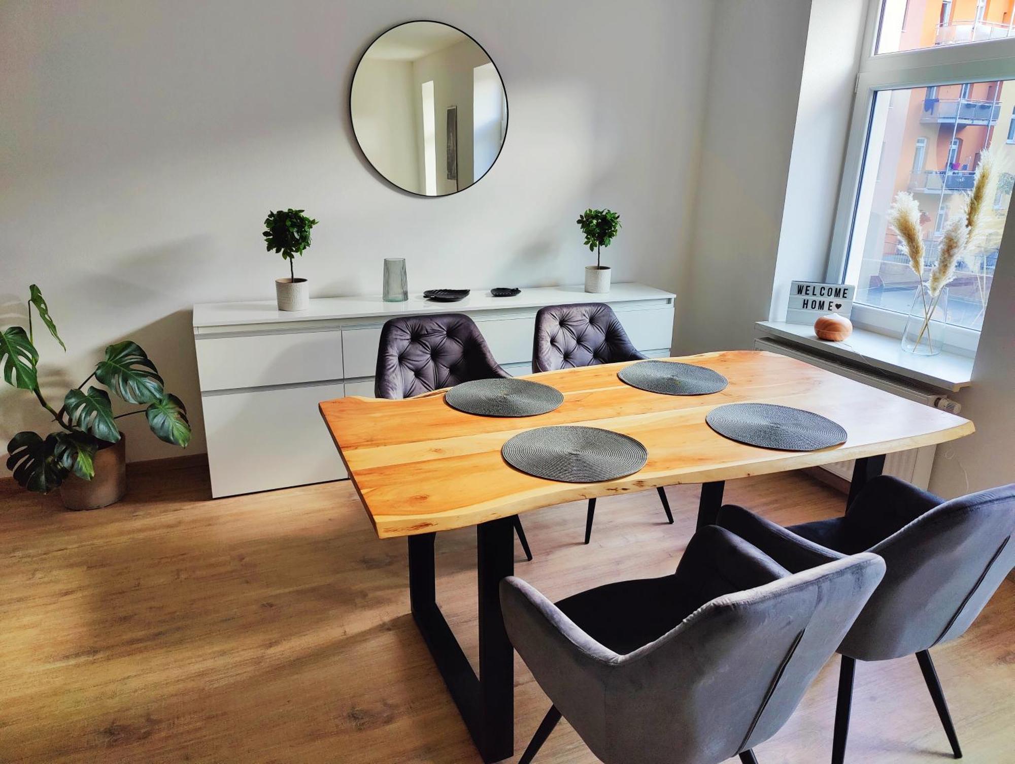 Neu Sanierte Wohnung Mit Balkon Und Stellplatz Эрфурт Экстерьер фото